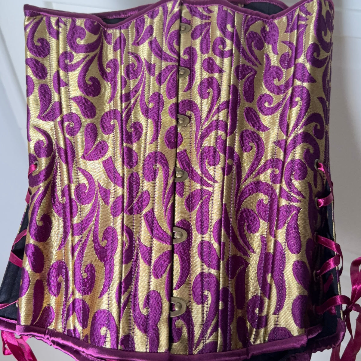 Swirling Eminence Cupped Corset, Gemini Silhouette, Long